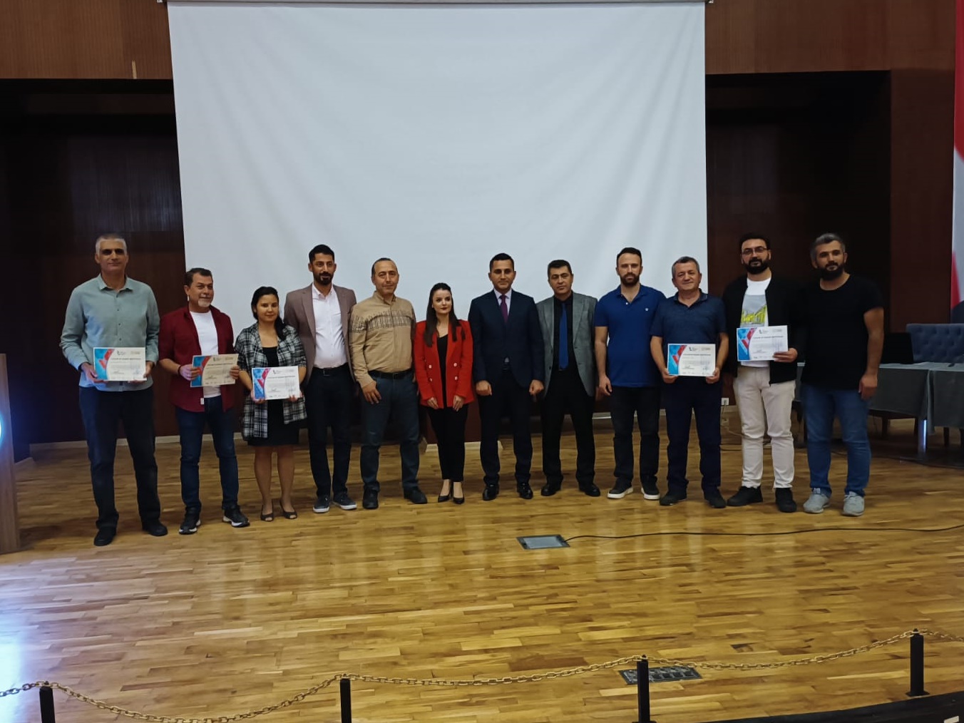 Diyarbakır İl Milli Eğitim Müdürlüğü Öğretmenlerine Yönelik - Dijital Okuryazarlık ve Güvenli İnternet Eğitici Eğitimi