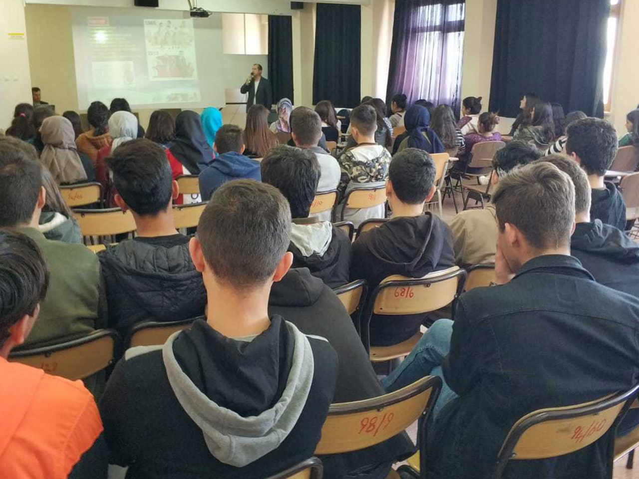 Mersin Mut Şehit Ali Gümüş Anadolu Lisesi, Bilinçli Ve Güvenli İnternet Semineri