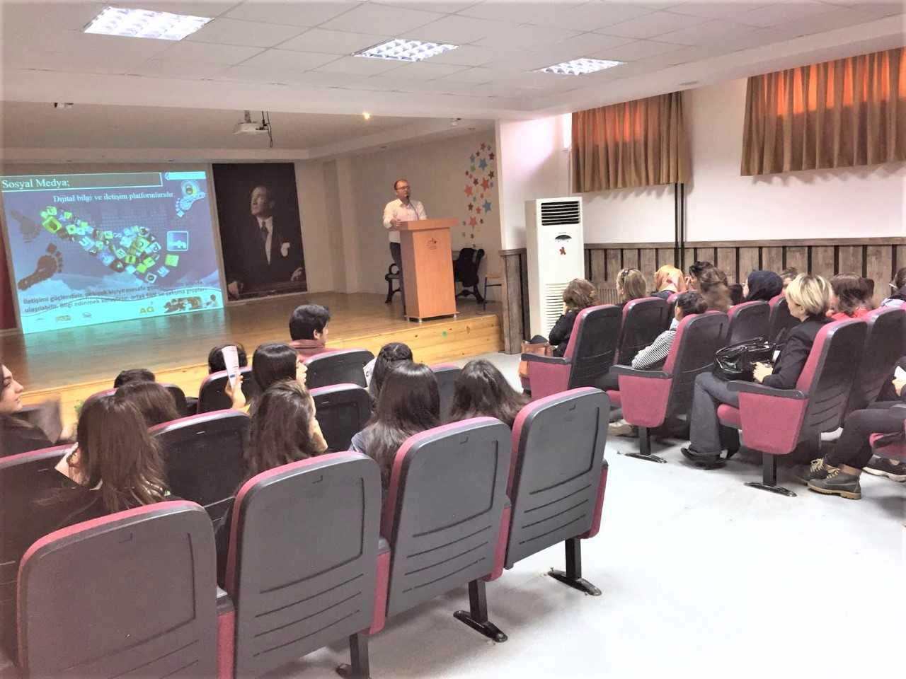 Mersin Mezitli  Fatma Aliye Mesleki ve Teknik Anadolu Lisesi, Bilinçli Ve Güvenli İnternet Semineri
